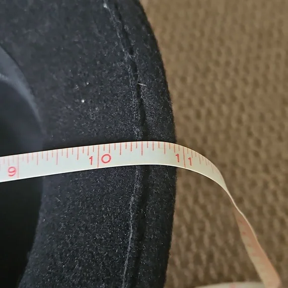 Anne Klein Black Felt Cloche Hat with Animal Print Band - Picture 5 of 6